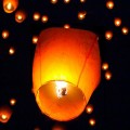 Lanterne volante Chinoise blanche lumineuse