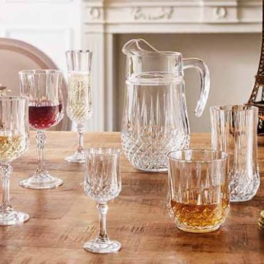 La vaisselle vintage : une histoire de style, d’époque et d’émotions