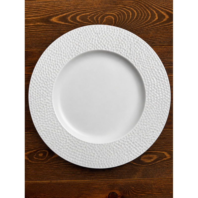 Assiette plate Martelée Ø27cm - grande surface utile